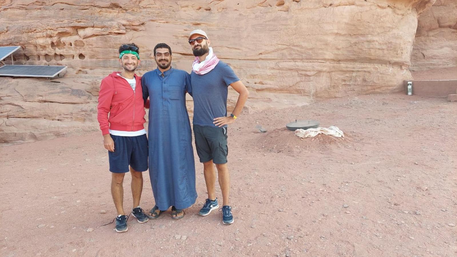 Omar Ghazi Camp Hotel Wadi Rum Exterior photo