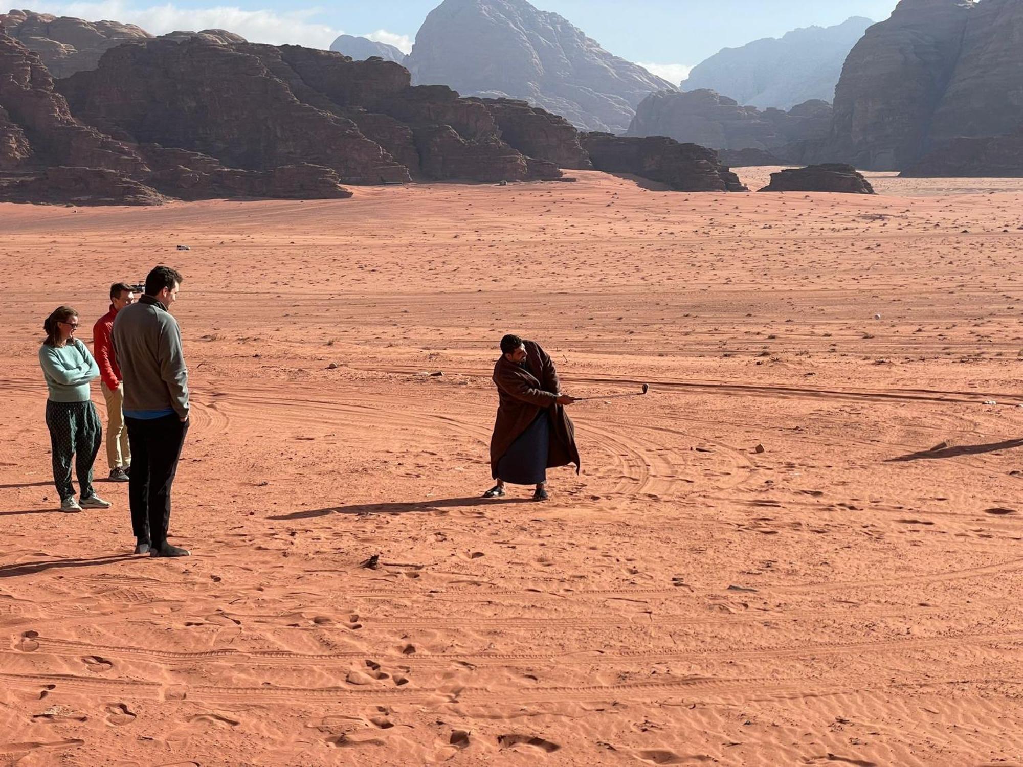 Omar Ghazi Camp Hotel Wadi Rum Exterior photo