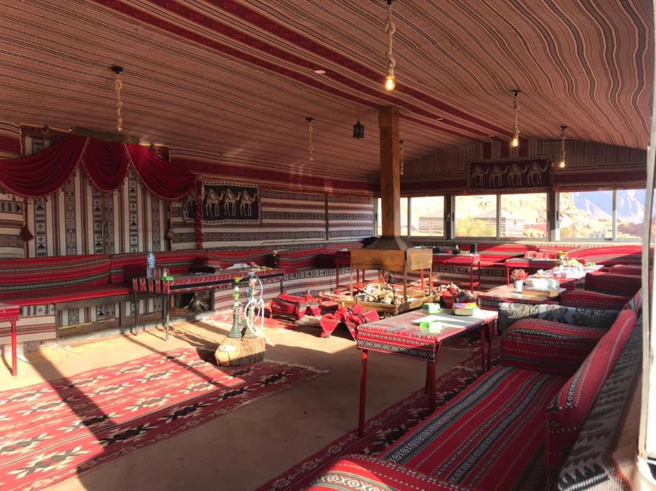 Omar Ghazi Camp Hotel Wadi Rum Exterior photo