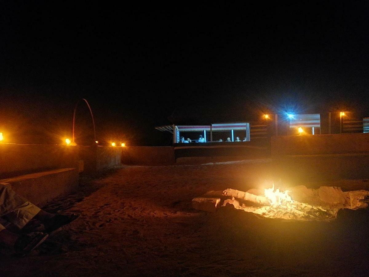Omar Ghazi Camp Hotel Wadi Rum Exterior photo